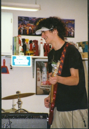 band19.JPG (124726 bytes)